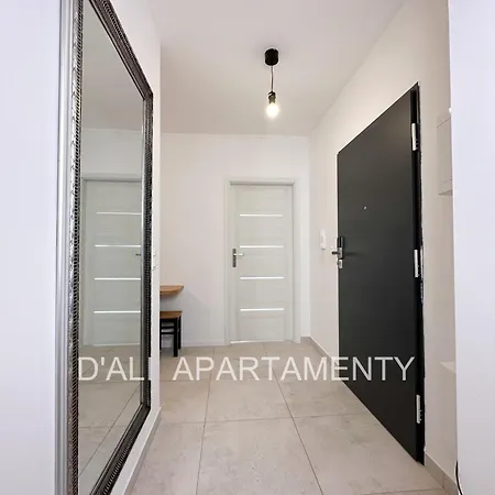 Bulgarska Komfortowy Z Trzema Sypialniami I Trzema Lazienkami Oraz Dwoma Miejscami Parkingowymi