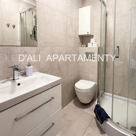 Bulgarska Komfortowy Z Trzema Sypialniami I Trzema Lazienkami Oraz Dwoma Miejscami Parkingowymi