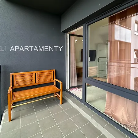 Bulgarska Komfortowy Z Trzema Sypialniami I Trzema Lazienkami Oraz Dwoma Miejscami Parkingowymi ポズナン