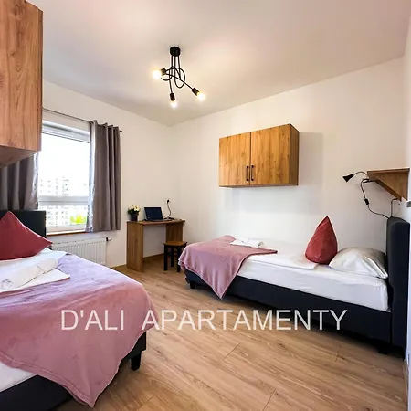 Bulgarska Komfortowy Z Trzema Sypialniami I Trzema Lazienkami Oraz Dwoma Miejscami Parkingowymi Appartamento *