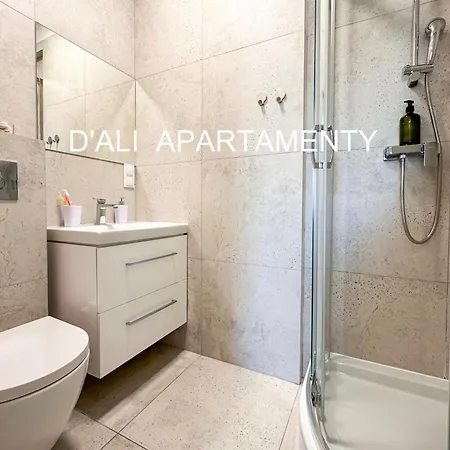 Apartmán Bulgarska Komfortowy D'ali Z Trzema Sypialniami I Trzema Lazienkami Oraz Dwoma Miejscami Parkingowymi