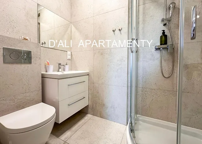 شقة Bulgarska Komfortowy Z Trzema Sypialniami I Trzema Lazienkami Oraz Dwoma Miejscami Parkingowymi